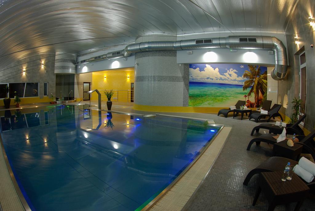 Majewski Hotel & Spa 马尔堡 外观 照片