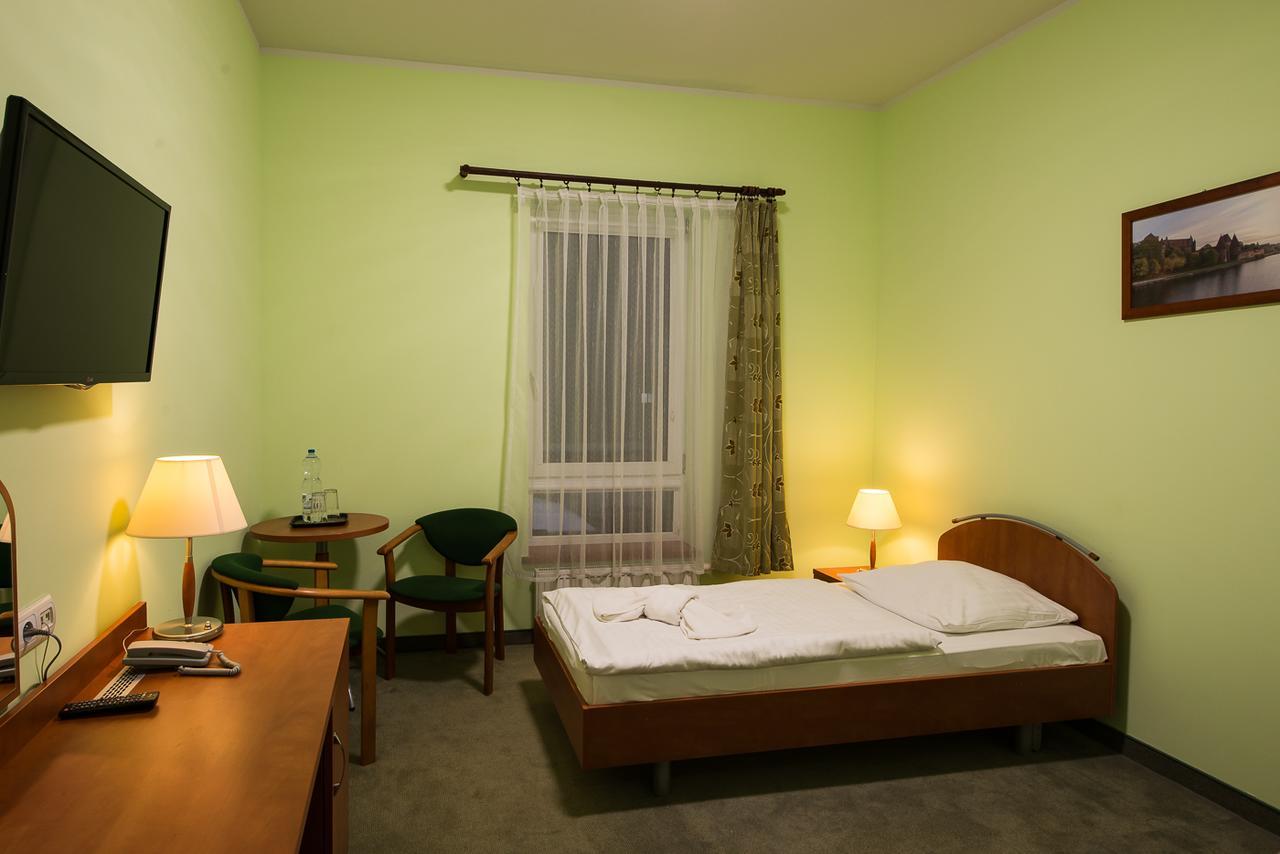 Majewski Hotel & Spa 马尔堡 外观 照片